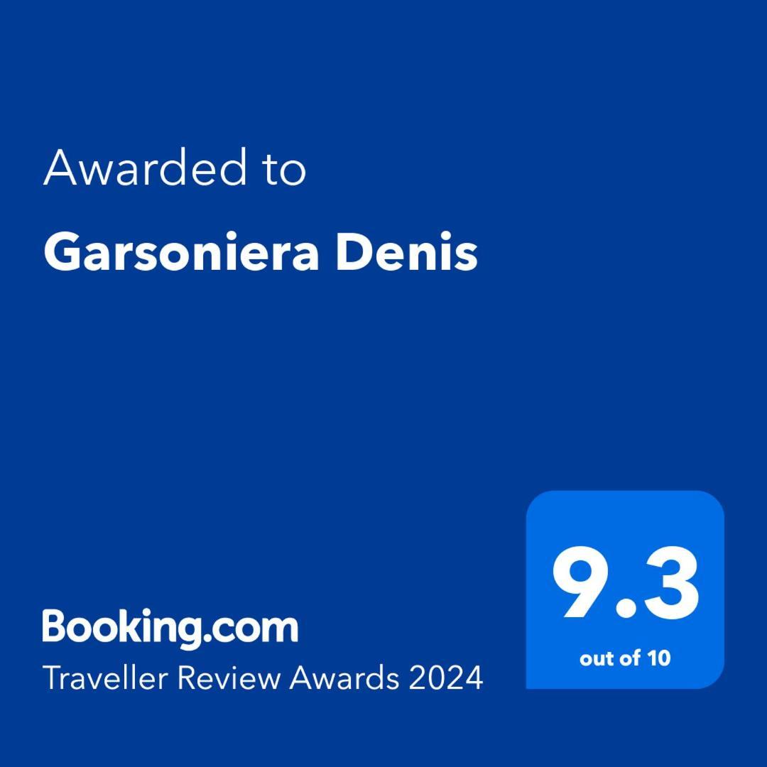 Garsoniera Denis Apartment นาโวดาริ ภายนอก รูปภาพ